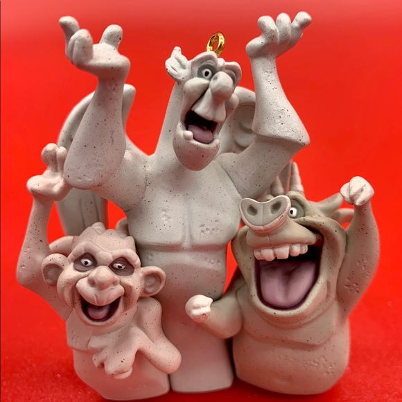 Disney Hallmark Hunchback of Notre Dame Gargoyles Christmas Ornament w/Box. EUC - Picture 3 of 17